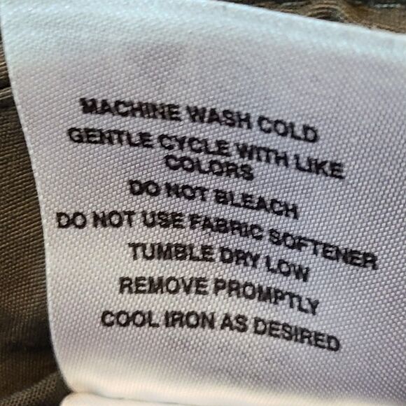 EUC UB Tech UnionBay Rainier Travel Chino Classic Fit Pants 32x34 Stretch Cargo - Picture 13 of 16